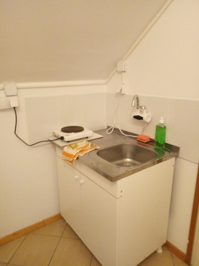 Kanjiža Hostel Bata מראה חיצוני תמונה