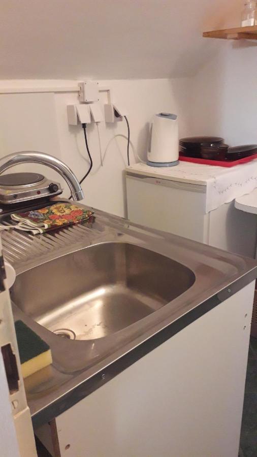 Kanjiža Hostel Bata מראה חיצוני תמונה
