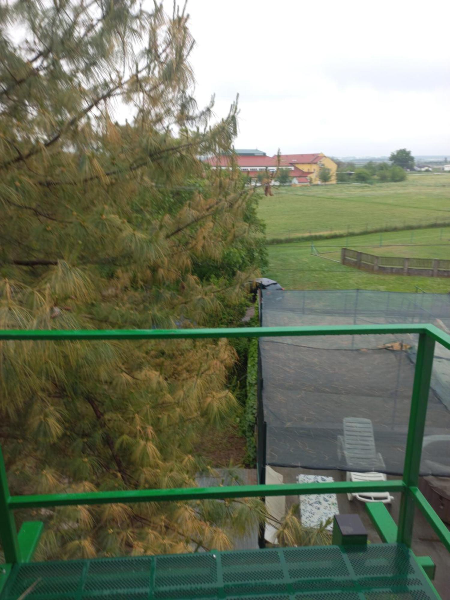Kanjiža Hostel Bata מראה חיצוני תמונה