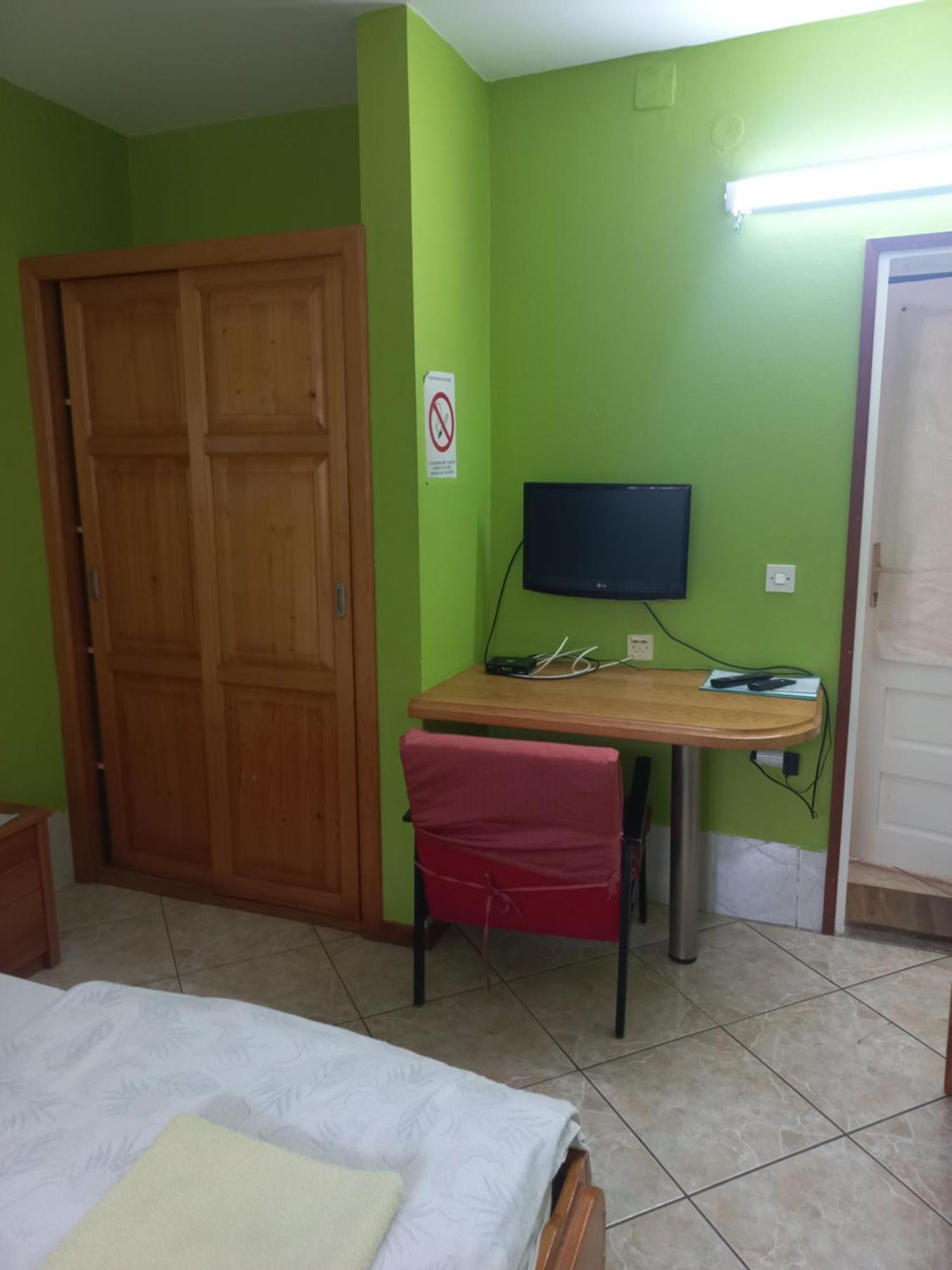 Kanjiža Hostel Bata מראה חיצוני תמונה